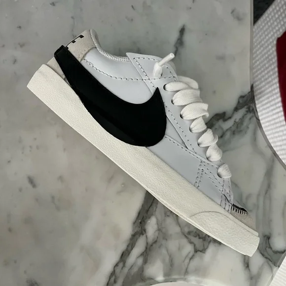 Nike Blazer Low '77 Jumbo sneakers - Picture 6 of 12